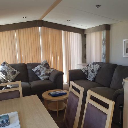 6 Berth Holiday Home On Ocean Edge Near Morecambe Хейшъм Екстериор снимка